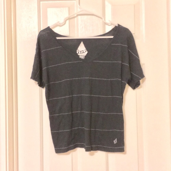 Volcom Striped Navy Blue Hi-Lo Top - Picture 1 of 4